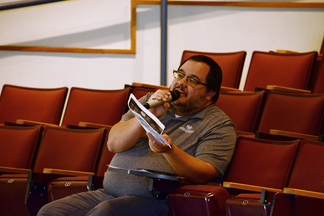 Richard Reyes, the public relations specialist at The University of New Mexico-Gallup, engages with Dr. Nancy J. Hamilton during a Q&A session following her lecture at the Calvin Hall Center Auditorium on Wednesday, March 25, 2026. Photo by Taylor Benny/UNM-Gallup.