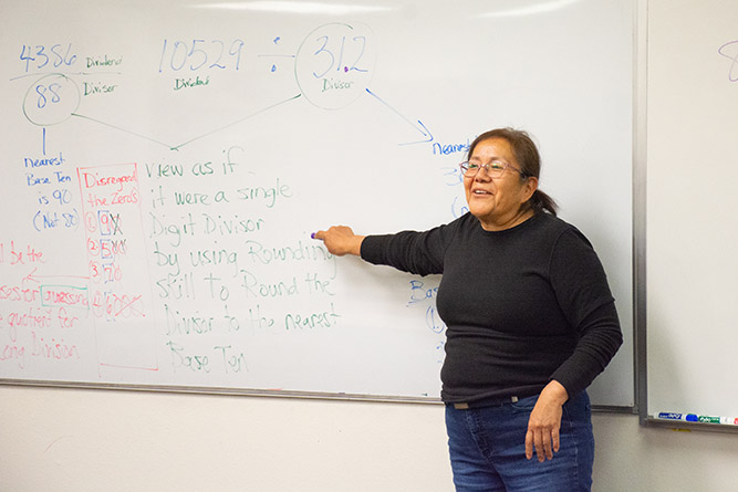 Adult Basic Education Instructor Jovena Laate teaches a math class at The University of New Mexico-Gallup on Oct. 22, 2025.