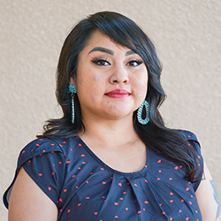 web-profile-tyelynne-begaye.jpg