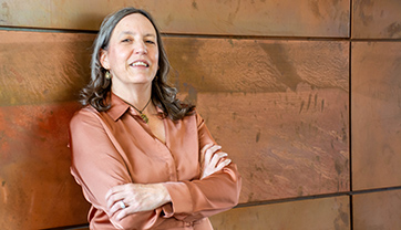 UNM-Gallup instructor earns Teaching Excellence Award